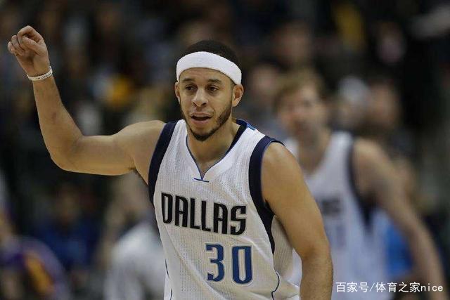 中国首场FIS室内滑雪赛事在深圳·前海冰雪世界启幕