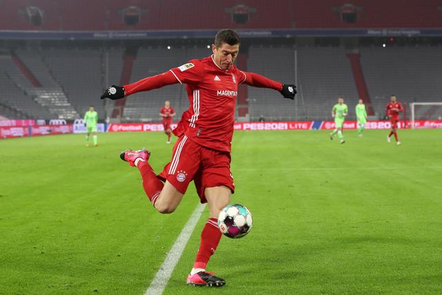 巴萨有意曼联前锋拉什福德 可能租借方式加盟巴萨